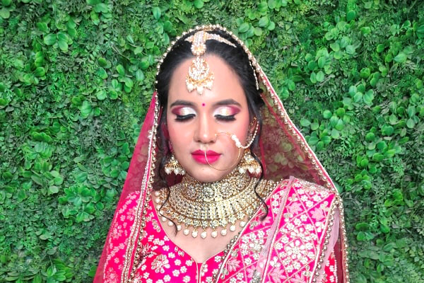 Best Airbrush Bridal Makeup Artist in Dwarka